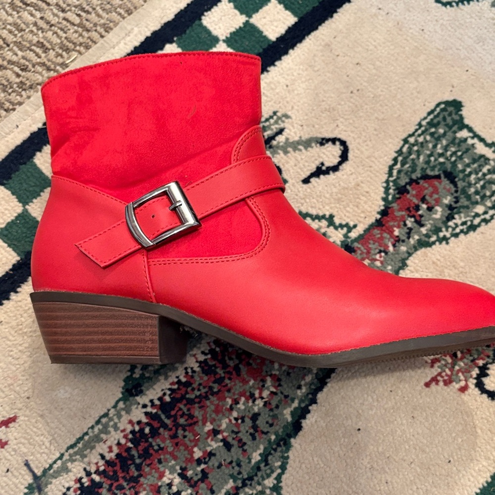 Trary Red Ankle Boots for Women - Picture 2 of 3